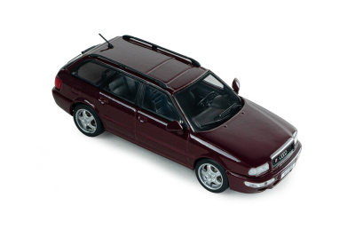 Audi RS2 Avant Kombi 1995 dunkelrot Modellauto 1:43 Solido