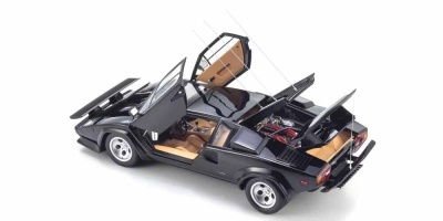 Lamborghini Countach LP400S schwarz Cannonball Run Modellauto 1:18 Kyosho