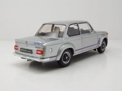 BMW 2002 Turbo 1974 silber Modellauto 1:18 Kyosho