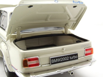 BMW 2002 Turbo 1974 weiß Modellauto 1:18 Kyosho
