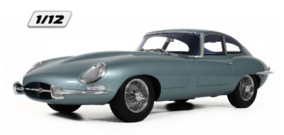 Jaguar E-Type 1961 silberblau metallic Modellauto 1:12 GT...