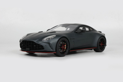 Aston Martin Vantage S 2026 grau metallic Modellauto 1:18...