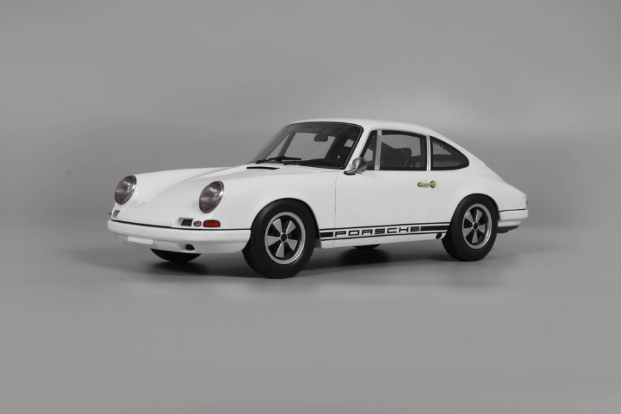 Porsche 911 R 1967 weiß Modellauto 1:18 GT Spirit