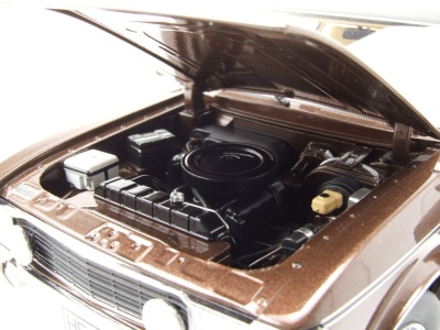 Ford Granada Coupe 1975 braun metallic Modellauto 1:18 Touring Modelcars
