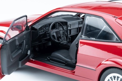VW Corrado G60 1989 rot Modellauto 1:18 Norev