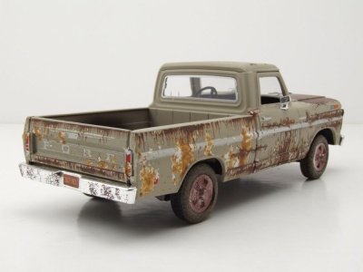 Ford F-100 Pick Up 1972 creme verwittert Modellauto 1:24...