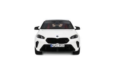 BMW M135 xDrive 2024 alpine weiß Modellauto 1:18 Ottomobile
