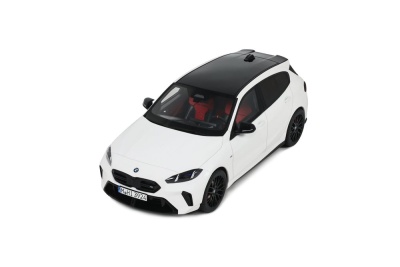 BMW M135 xDrive 2024 alpine weiß Modellauto 1:18 Ottomobile
