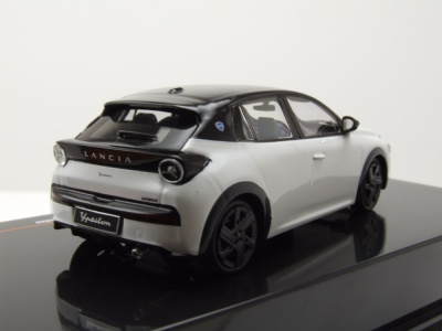 Lancia Ypsilon 2025 weiß schwarz Modellauto 1:43...