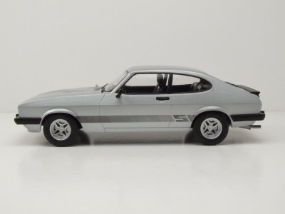 Ford Capri 3 1978 silber Modellauto 1:18 MCG