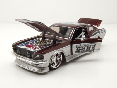Ford Mustang GT 1967 silber kupfer Harley Davidson Modellauto 1:24 Maisto
