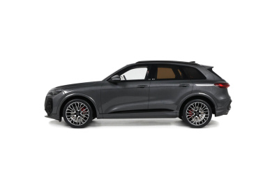 Audi SQ5 TFSI 2025 grau Modellauto 1:18 Ottomobile