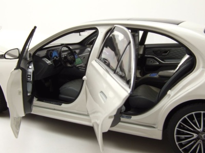 Mercedes S-Klasse AMG 2021 weiß Modellauto 1:18 Norev
