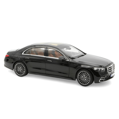 Mercedes S-Klasse AMG 2021 obsidian schwarz metallic...