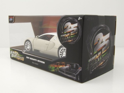 Bugatti Veyron 2011 beige weiß Fast & Furious Modellauto 1:24 Jada Toys