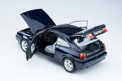 VW Corrado G60 1992 dunkelblau Modellauto 1:18 Norev