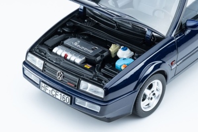 VW Corrado G60 1992 dunkelblau Modellauto 1:18 Norev