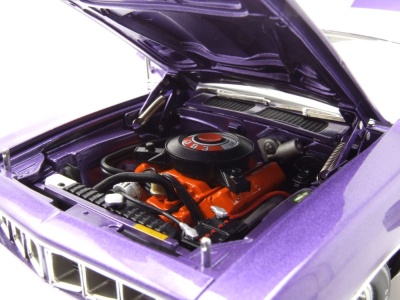 Plymouth 383 Cuda 1971 lila weißes Dach Modellauto 1:18 Acme