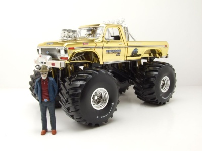 Ford F-250 Monster Truck Kings of Crunch Bigfoot 1974...