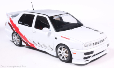 VW Vento Jetta Custom 1992 weiß Modellauto 1:18 MCG