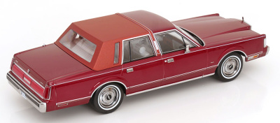Lincoln Town Car 1985 rot metallic Point Break Modellauto...