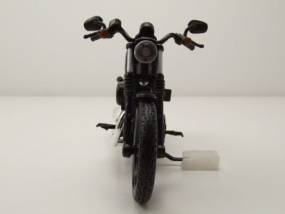 Harley Davidson Sportster Iron 883 2014 matt schwarz Modellmotorrad 1:12 Maisto