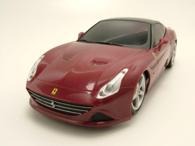 RC Ferrari California T dunkelrot mit Funkfernbedienung Modellauto 1:24 Maisto
