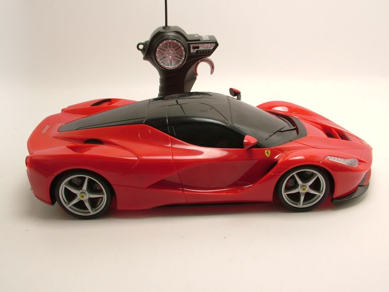 RC Ferrari LaFerrari rot mit Funkfernbedienung Modellauto 1:14 Maisto