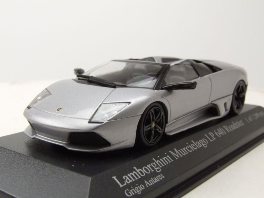 Modellauto Lamborghini Murcielago LP640 Roadster 2007 grau 