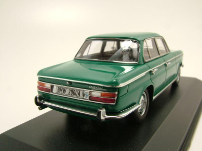 BMW 2000 A 1962 grün Modellauto 1:43 Minichamps