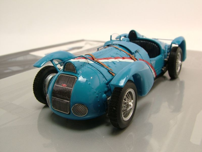 Delahaye 145 V-12 Grand Prix 1937 blau Modellauto 1:43 Minichamps
