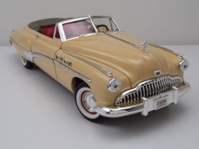 Buick Roadmaster Convertible 1949 creme Modellauto 1:18 Motormax