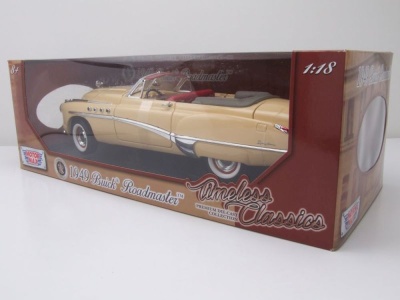 Buick Roadmaster Convertible 1949 creme Modellauto 1:18 Motormax