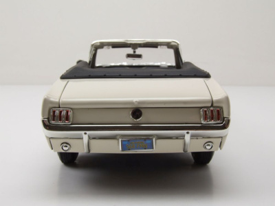 Ford Mustang Cabrio 1964 1/2 weiß Modellauto 1:18 Motormax