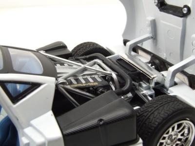 Pagani Zonda C12 2003 weiß Modellauto 1:18 Motormax