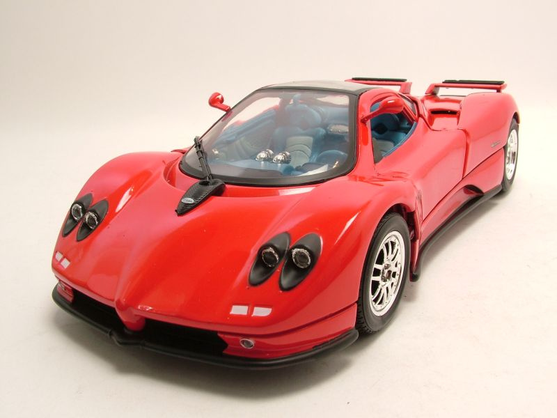 Pagani Zonda C12 2003 rot Modellauto 1:18 Motormax