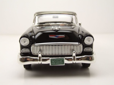 Chevrolet Bel Air Hardtop 1955 schwarz Modellauto 1:18 Motormax