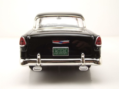 Chevrolet Bel Air Hardtop 1955 schwarz Modellauto 1:18 Motormax