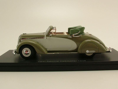 Opel Admiral Hebmüller Cabrio 1938 oliv/beige Modellauto 1:43 Neo Scale Models