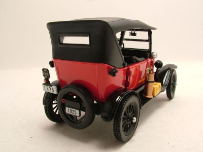 Ford Model T Touring 1925 Feuerwehr rot/schwarz Modellauto 1:24 Sun Star