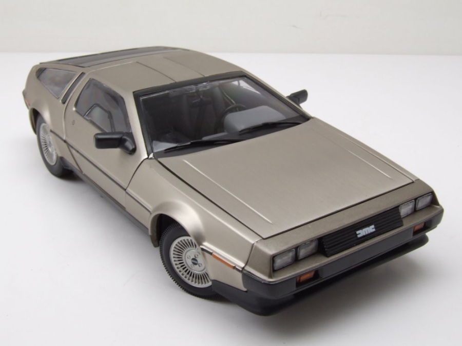 Modellauto DeLorean LK Coupe 1981 stainless steel 1:18 Sun