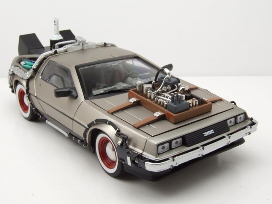 Welly 1:24 Back to the Future 3 DeLorean Zurück in die Zukunft III, Modellautos