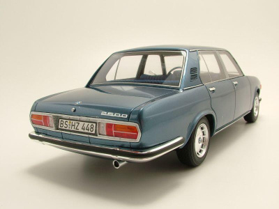 BMW 2500 (E3) 1968 blaugrau metallic Modellauto 1:18 BoS Models