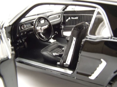 Ford Mustang Coupe 1964 ,5 schwarz Modellauto 1:18 Welly