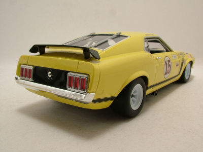 Ford Mustang Boss 302 1970 #15 George Follmer gelb Modellauto 1:18 Welly