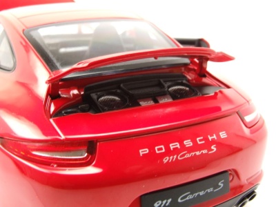 Porsche 911 (991) Carrera S 2012 rot Modellauto 1:18 Welly