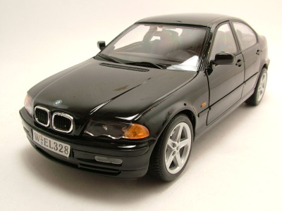 BMW 328i (E46) 1998 schwarz, Modellauto 1:18 / Welly, 34,95 €