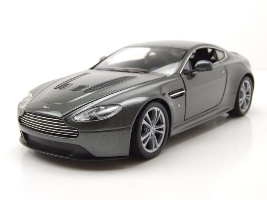 1:24 Aston Martin DBS Superleggera Metallic Modellauto Sammlung Grau Geschenk 